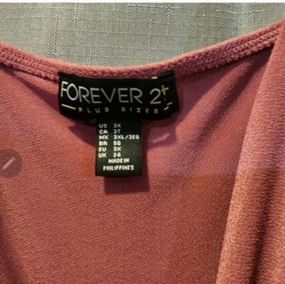 Forever 21 dusty pink romper size 3x - Picture 2 of 5